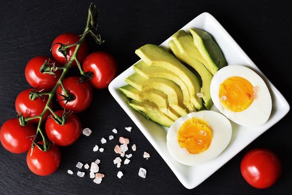 Healthy fat and proteins are the basis of keto diet